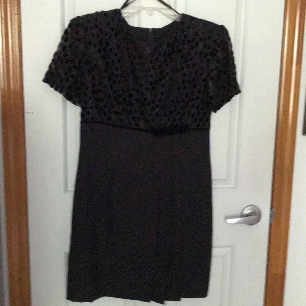 Gorgeous black dressy dress. BNWT. Size 8.